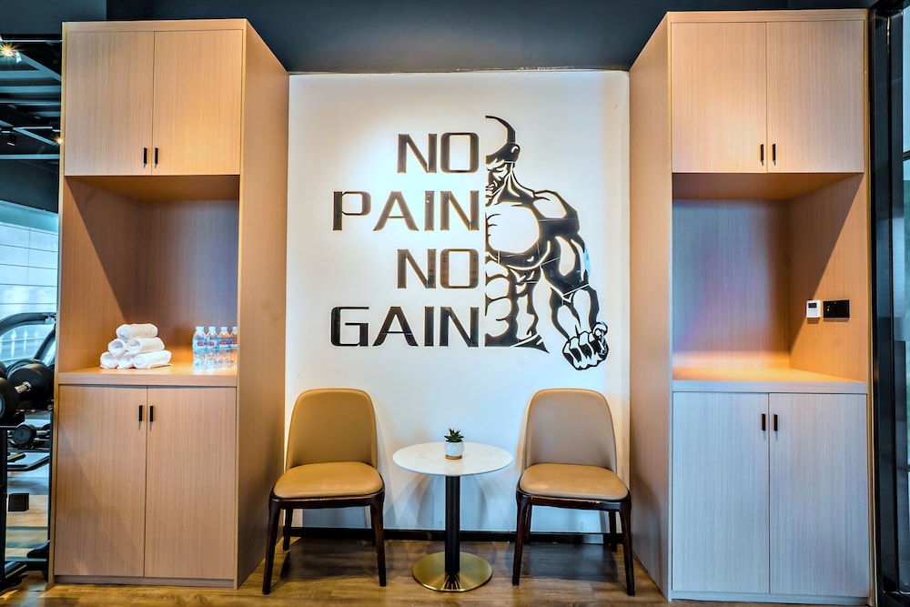 Maxx Phnom Penh Downtown (By H World) 7/55