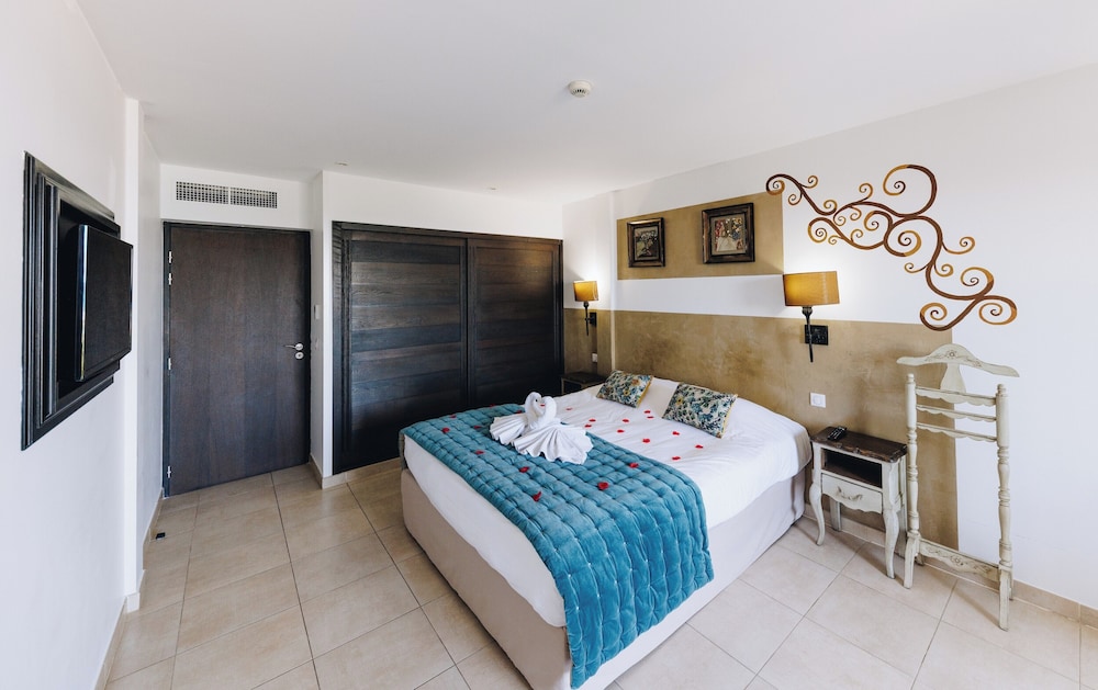 BOUTIQUE HOTEL LIBERATA 10/50