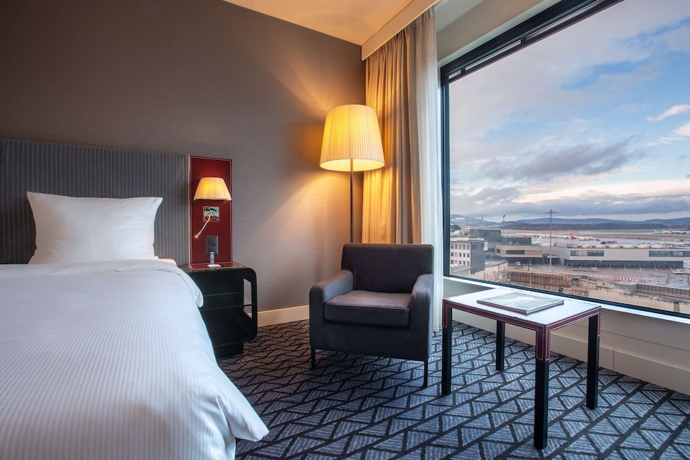 Radisson Blu Hotel Zurich Airport 30/72