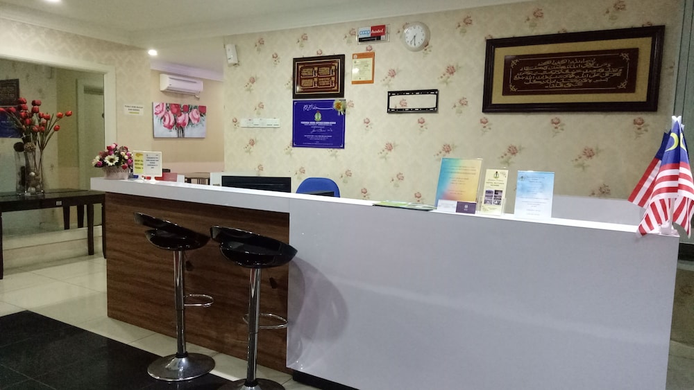 Hotel Mutiara KGMMB by ZUZU 10/53