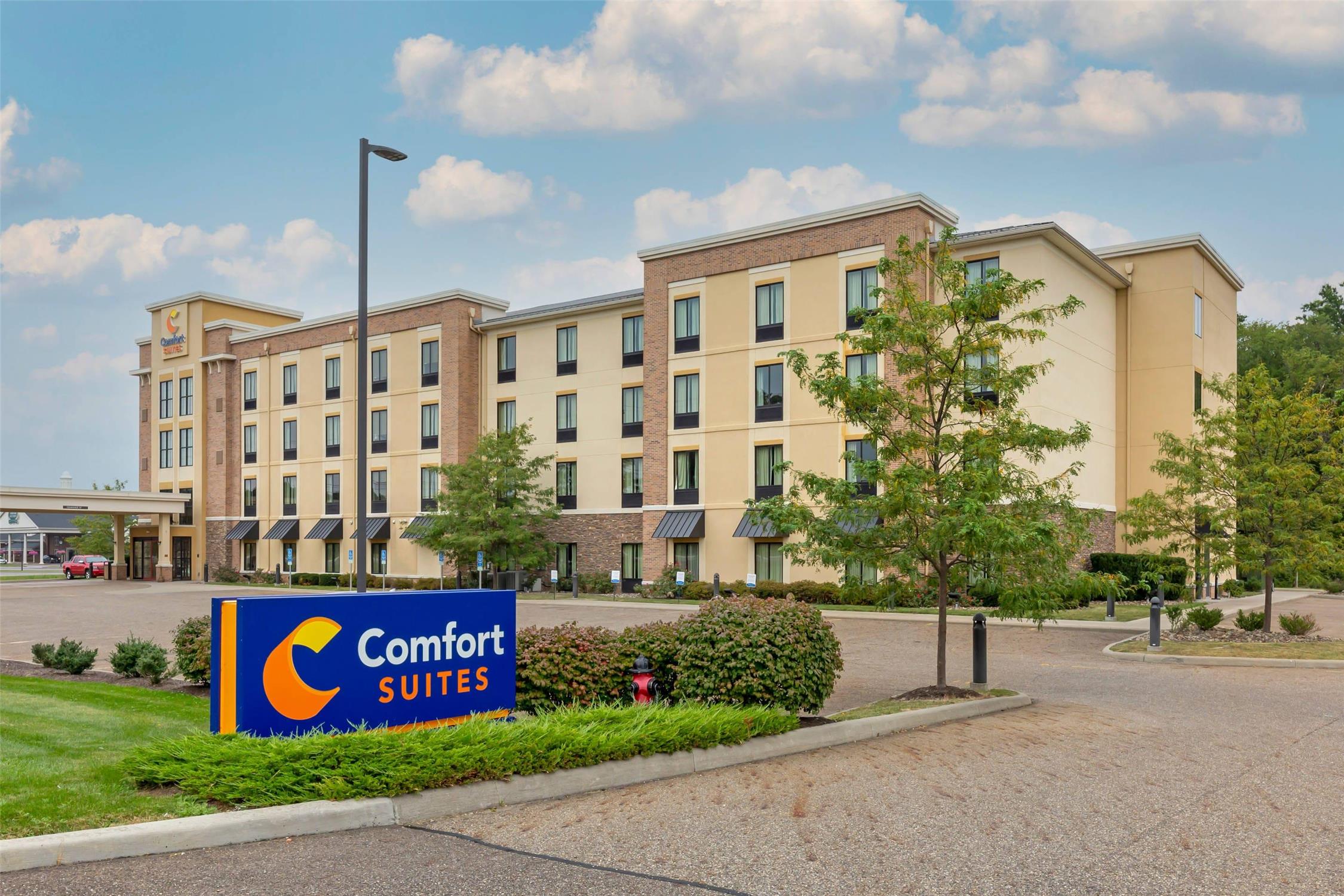 Comfort Suites Hartville-North Canton 41/43
