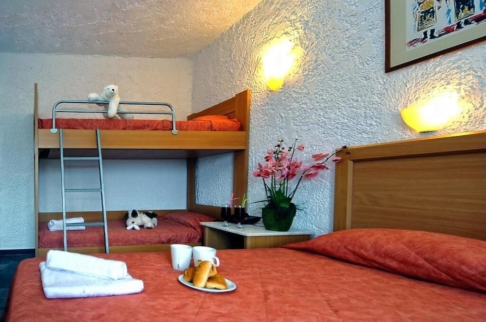 Karteros Hotel 19/49