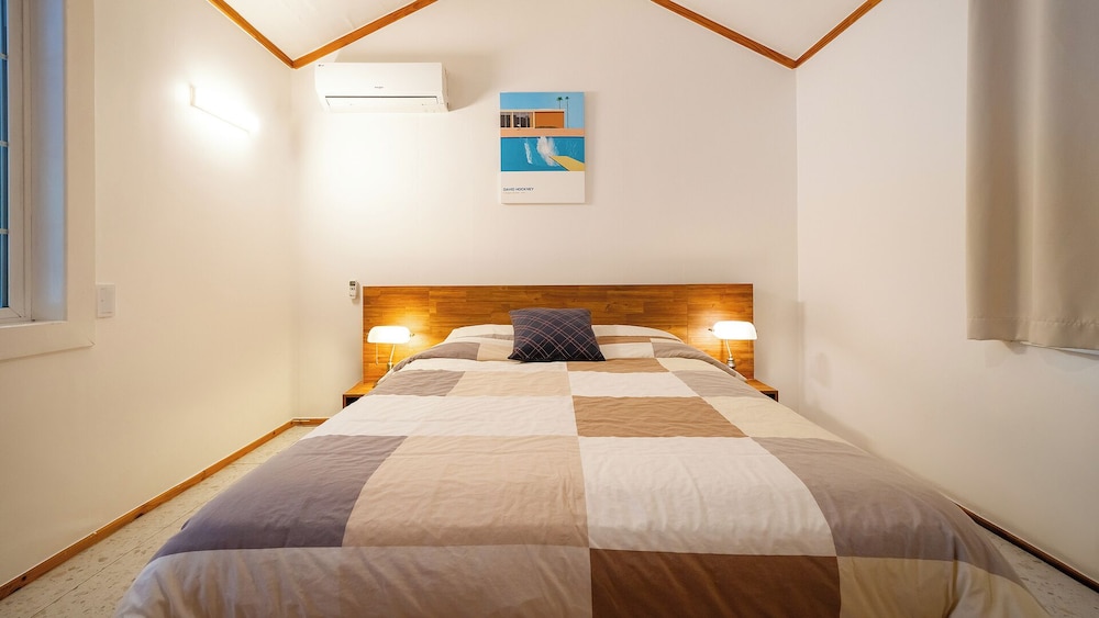 Gapyeong Botanical Pension 13/50