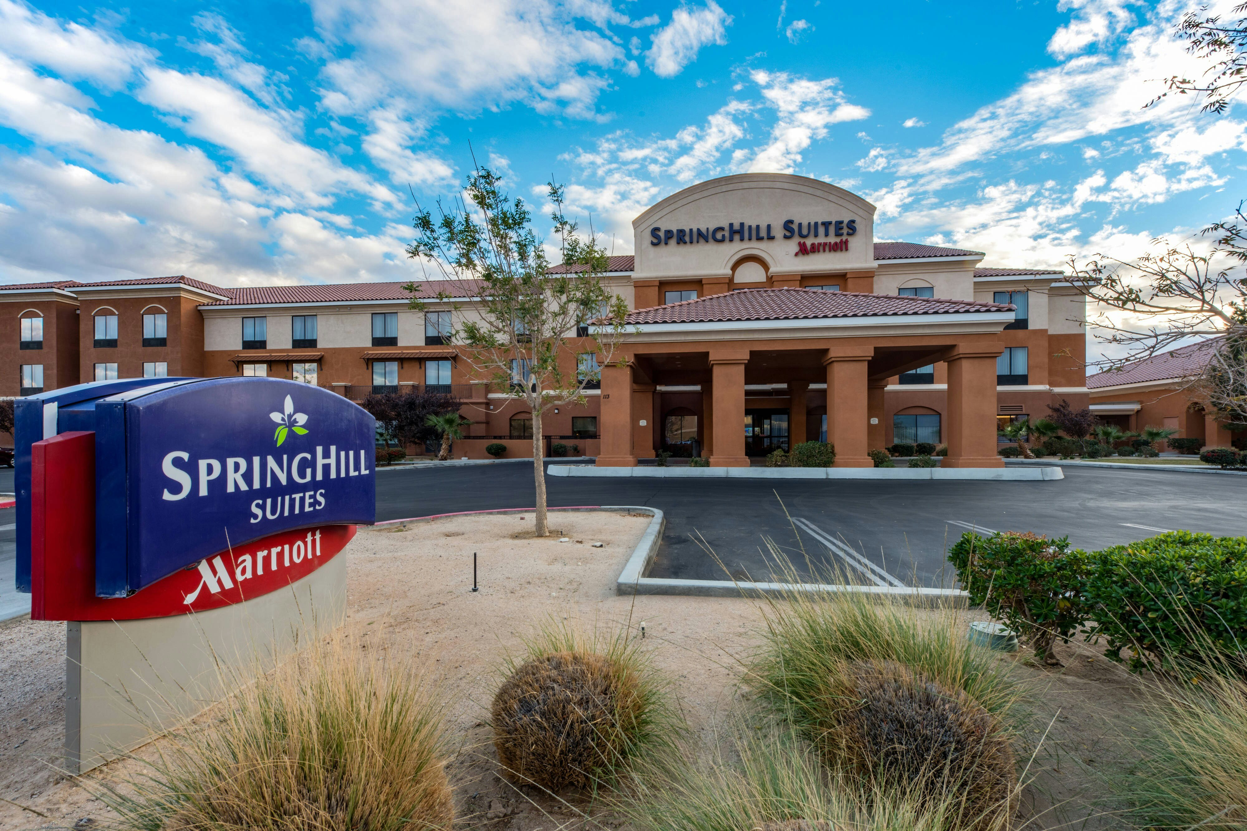 Springhill Suites by Marriott Ridgecrest 2/44