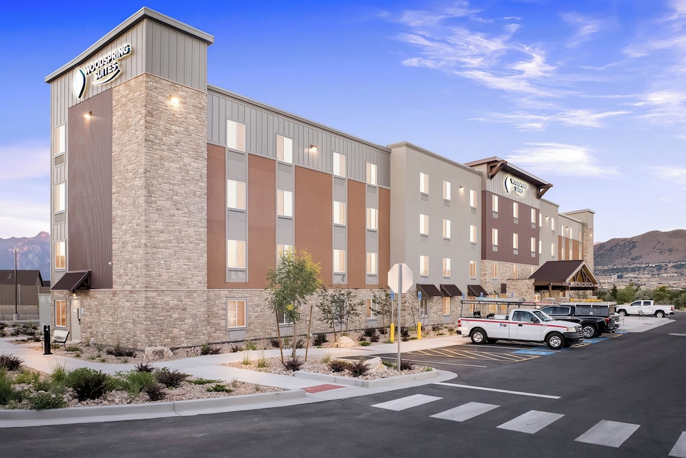 WoodSpring Suites Bluffdale Salt Lake City 28/36