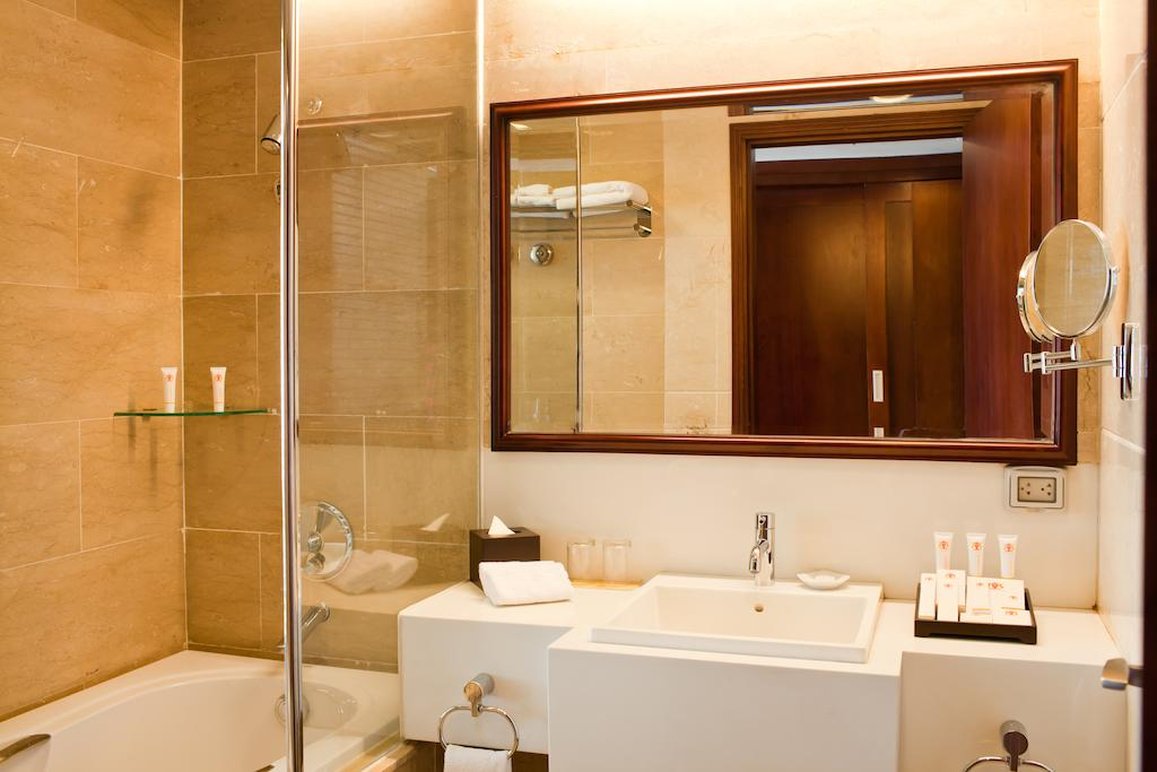 Vissai Saigon Hotel 23/25