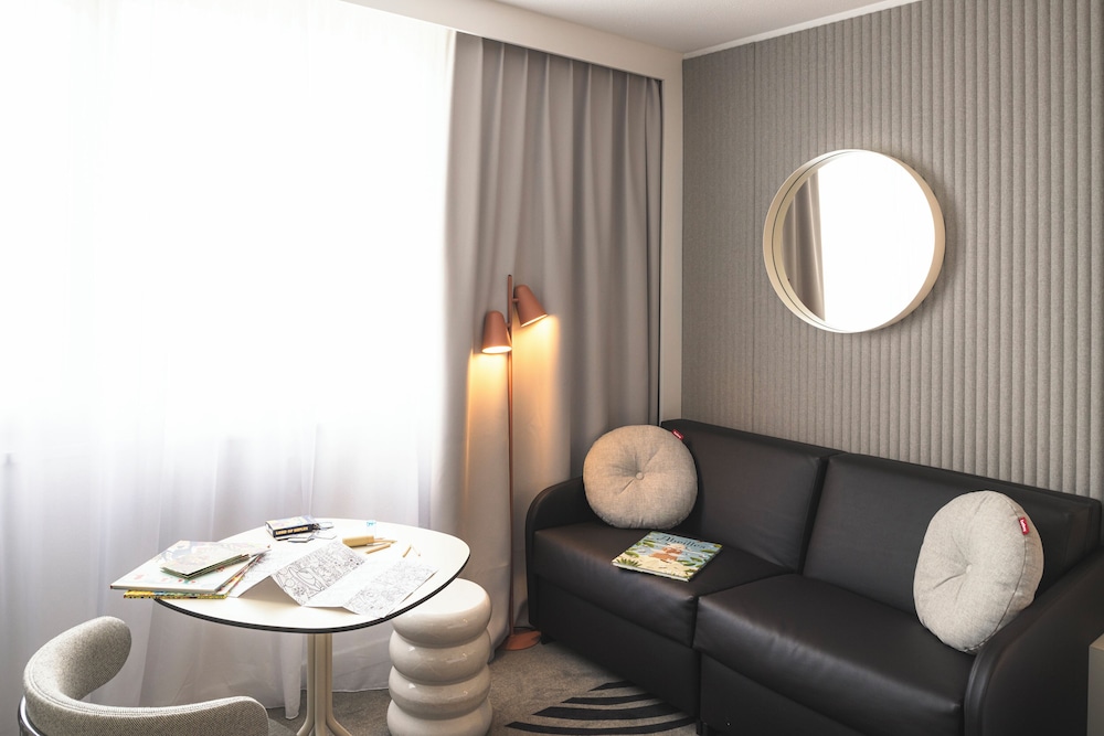 Novotel Bordeaux Lac 27/48