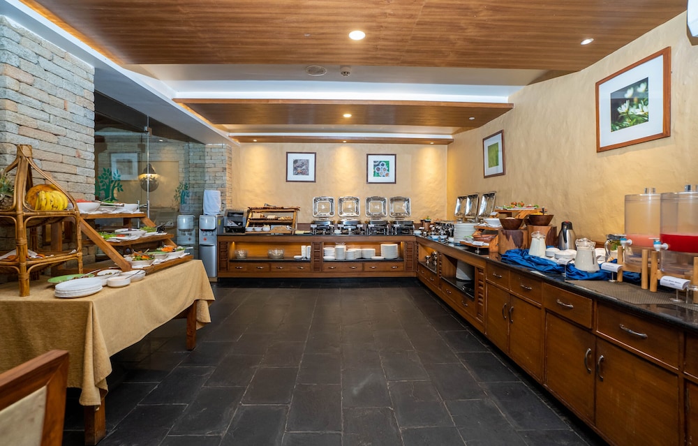 Bar Peepal Resort 9/50