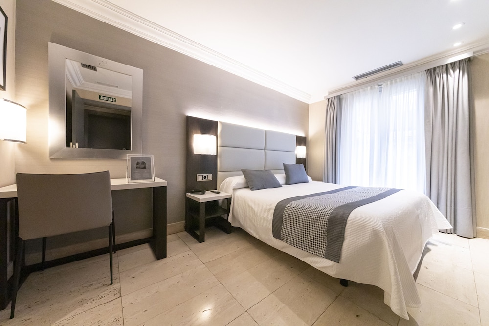 Europa Hotel 17/57