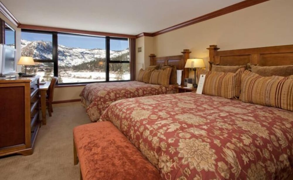 Everline Resort & Spa 10/50