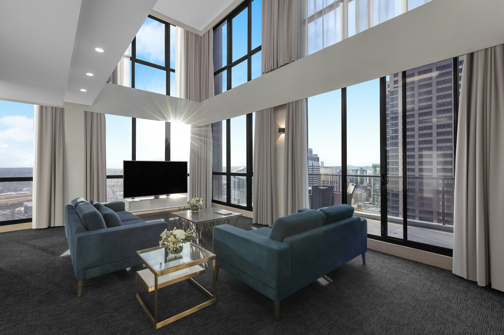 Meriton Suites Pitt Street 44/65