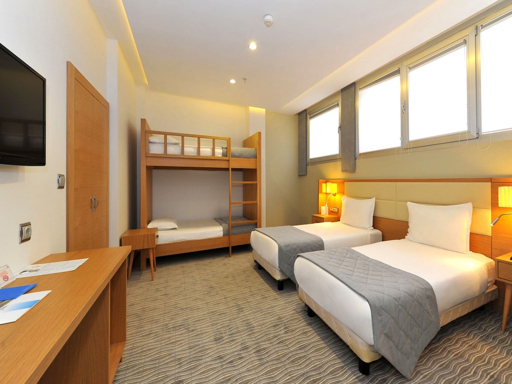 Olimpiyat Hotel 24/45