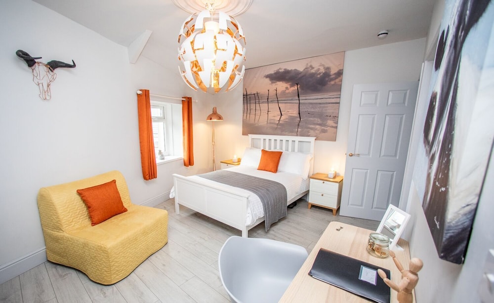 James' Place At Dowlais 17/48