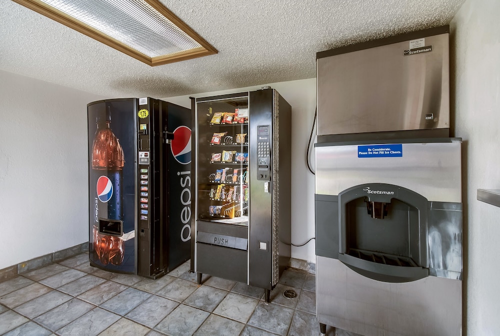 Motel6 Grove City, OH 32/47