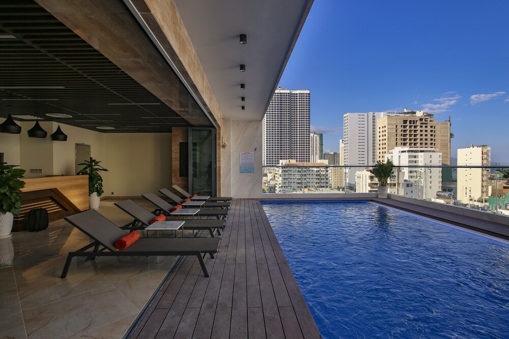 Sata Hotel 24/31