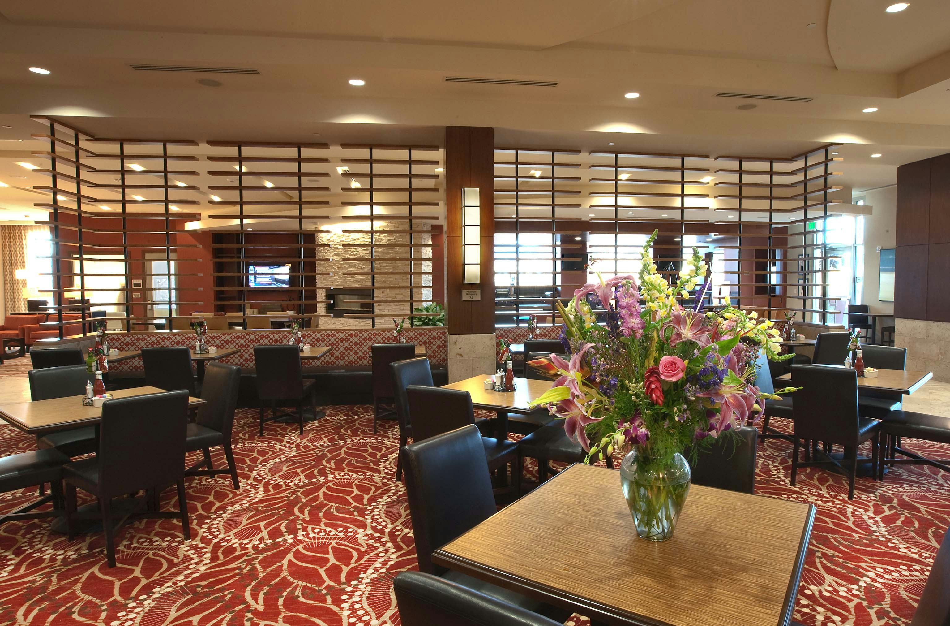 Embassy Suites Palmdale 49/63