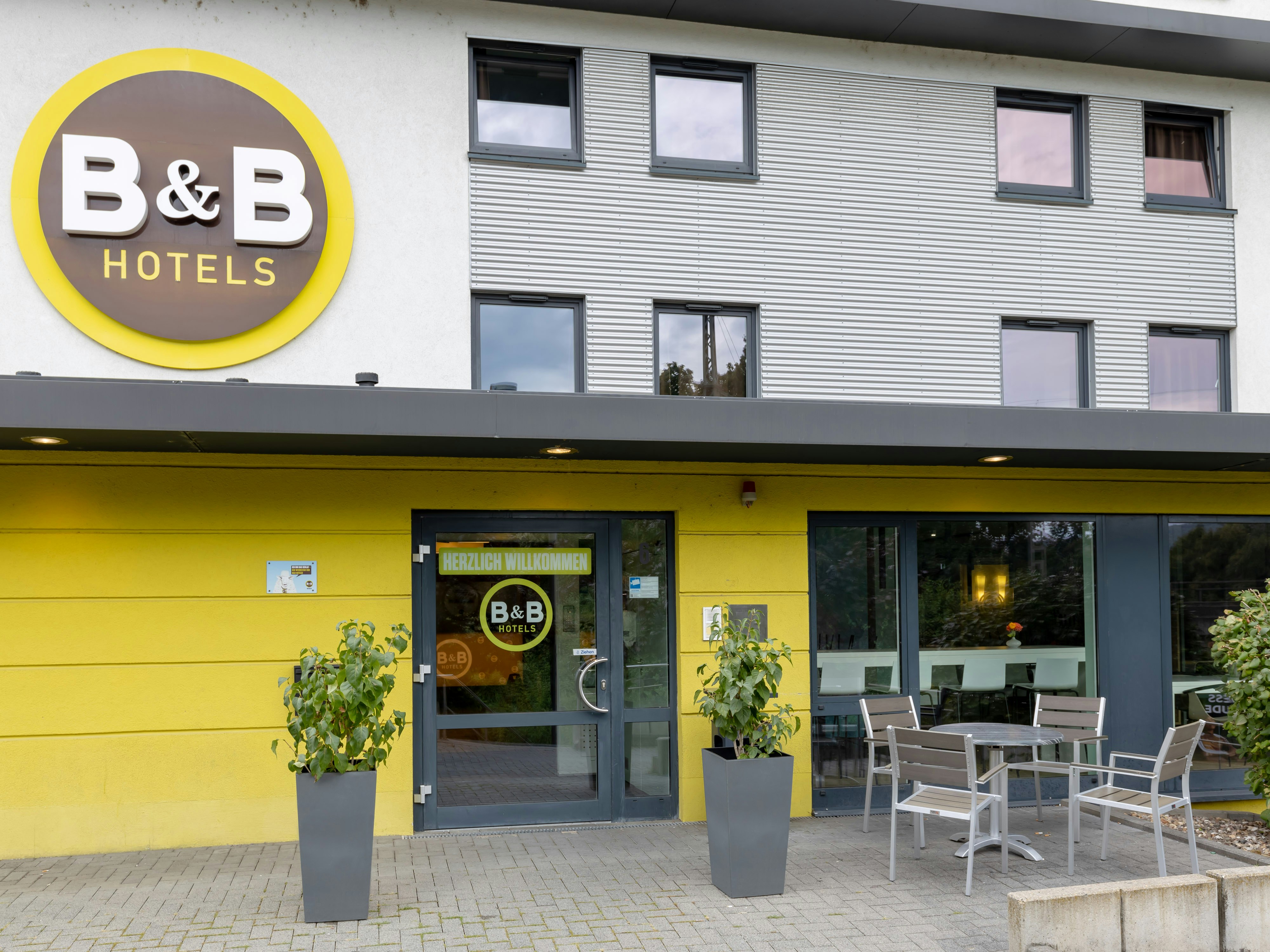 B&B Hotel Koblenz 1/35