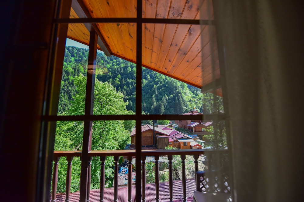 Hirande Hotel 23/50