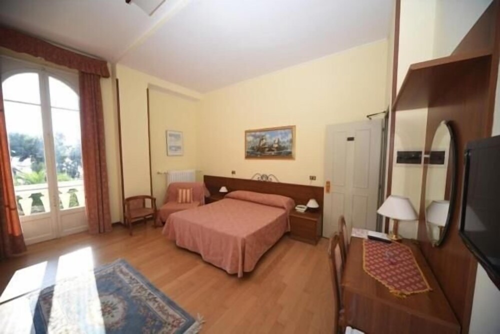 Hotel Petit Royal 14/50