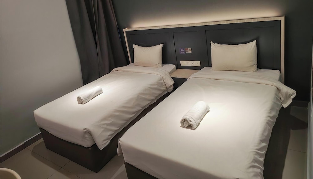 Hotel 99 - Kota Kemuning 36/67