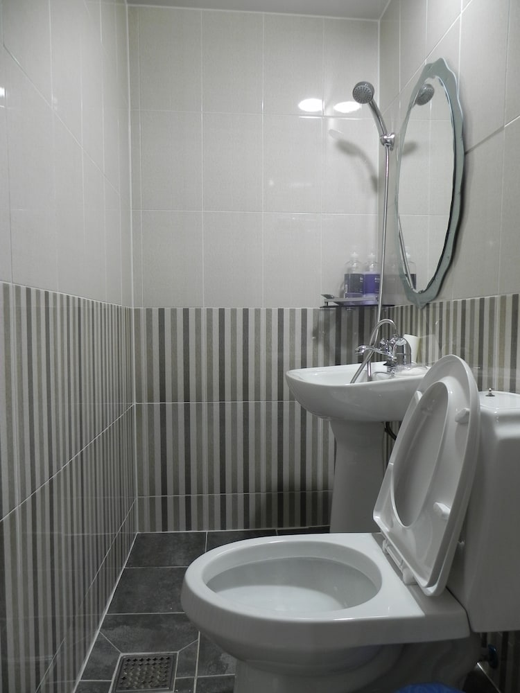 Jeonju International Guesthouse & Hostel 39/41