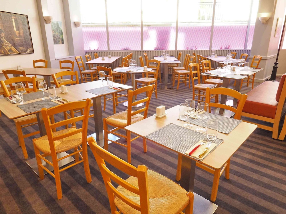 MERCURE MILLAU 32/50