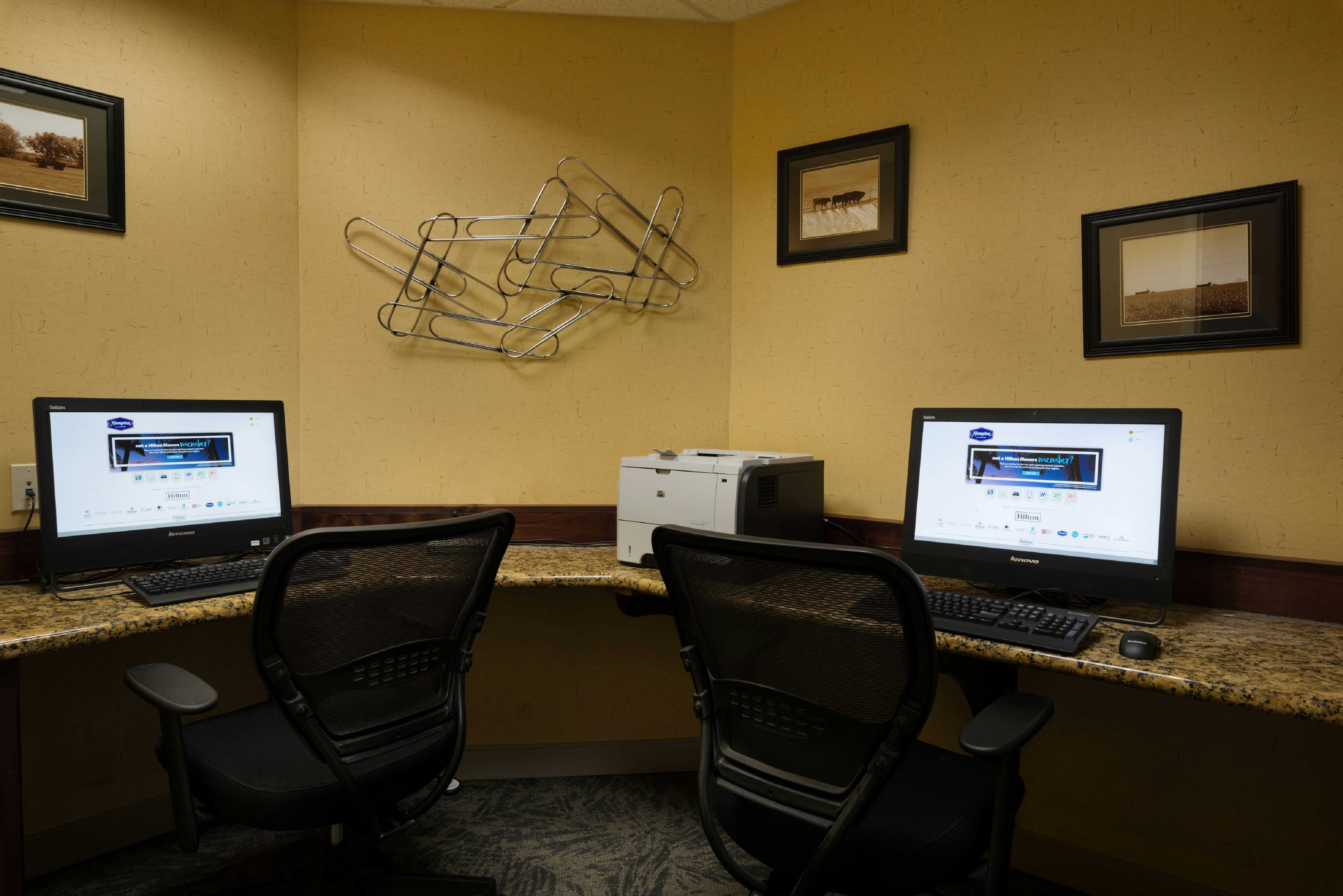 Hampton Inn & Suites Altus 36/40