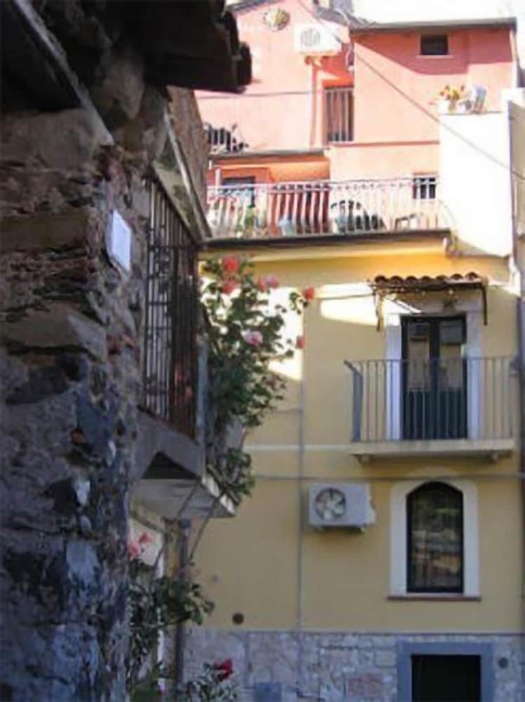 ALBERGO DIFFUSO BORGO SANTA CATERINA 3/68