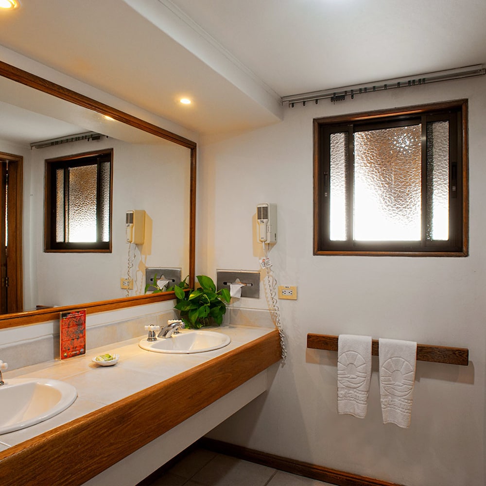 Irotama Resort 50/50