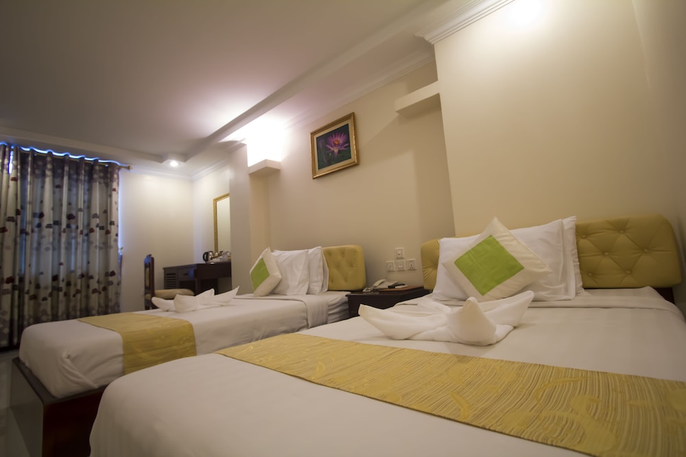 Good Luck Day Hotel 22/53