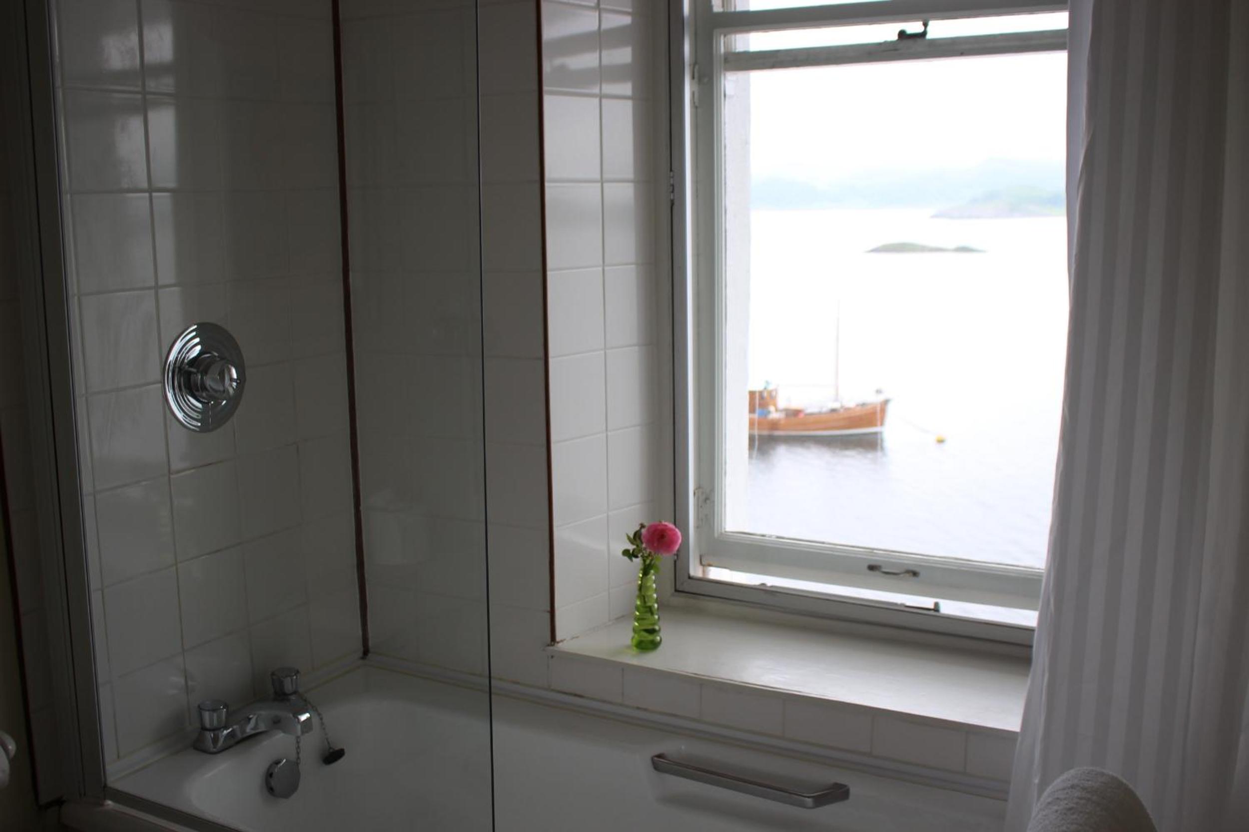 Crinan Hotel 49/50