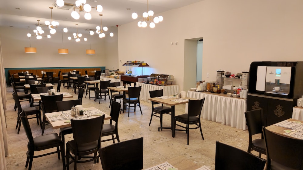 D50 Hotel 30/40