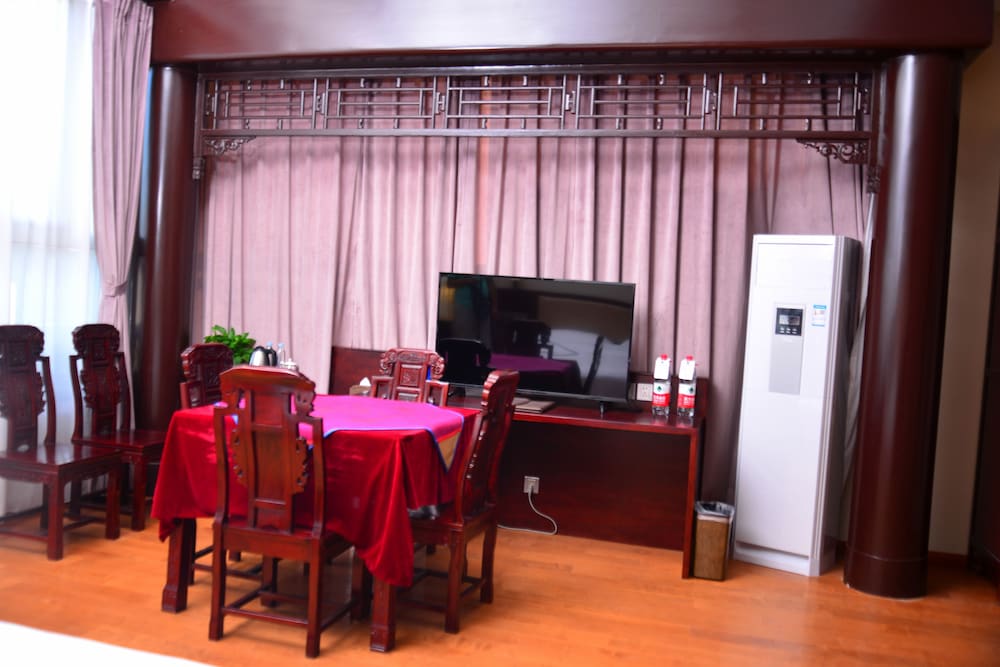 Yitingzhenshe Hotel (Beijing Qianmen) 38/41