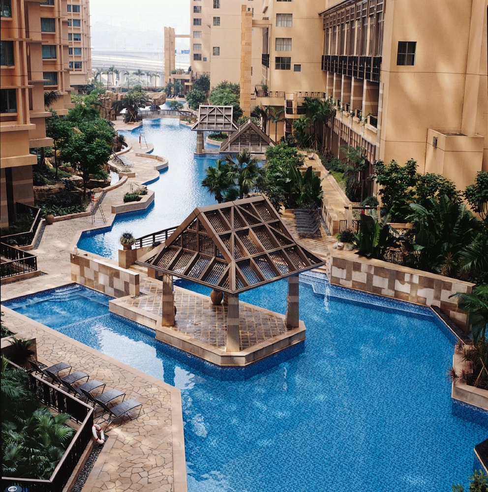 Rambler Garden Hotel 35/40