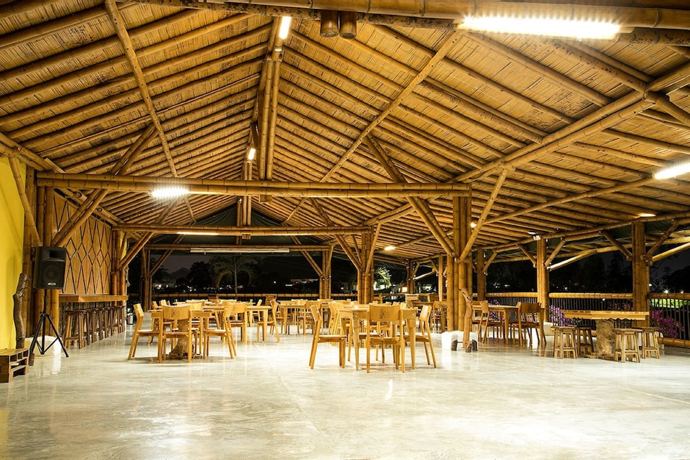 Casa San Carlos Lodge 5/50