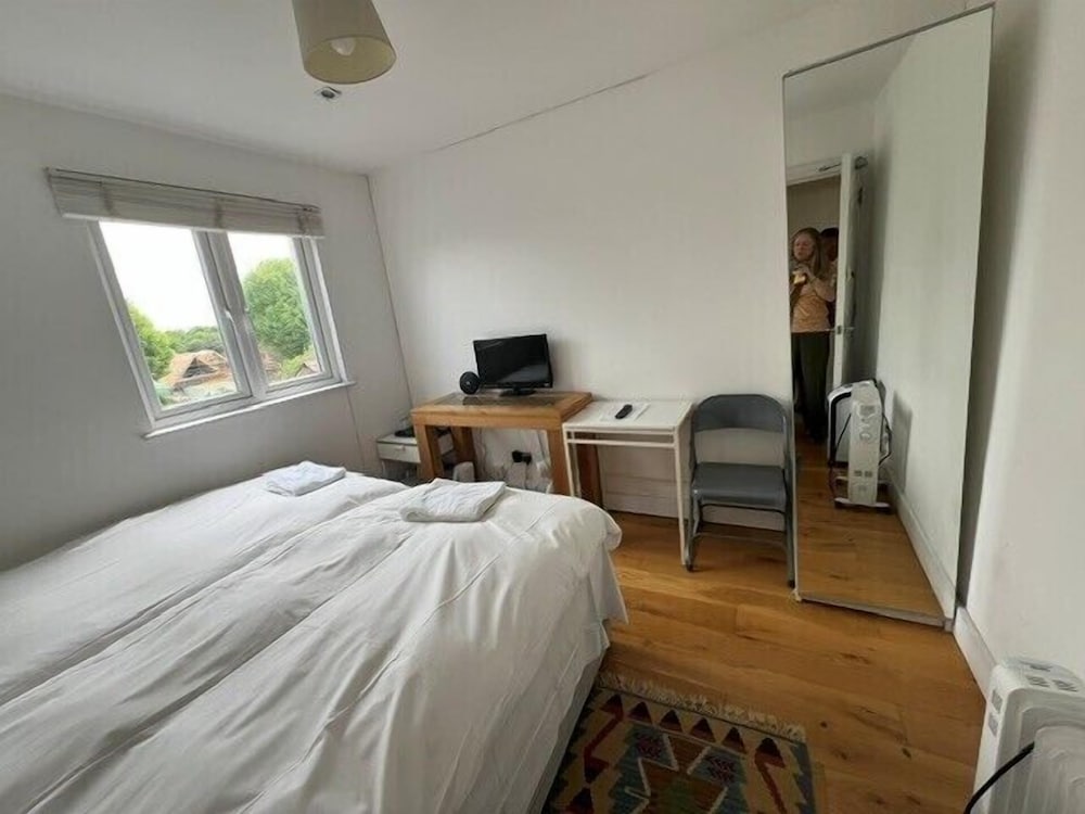 غرفة بسرير مزدوج أو سريرين منفصلين بحمام مشترك، Kew Rooms 2/8