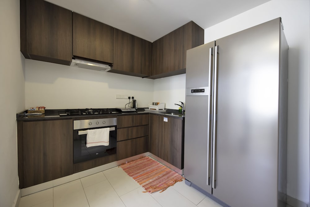 The Landmark Studio Suite 16/50