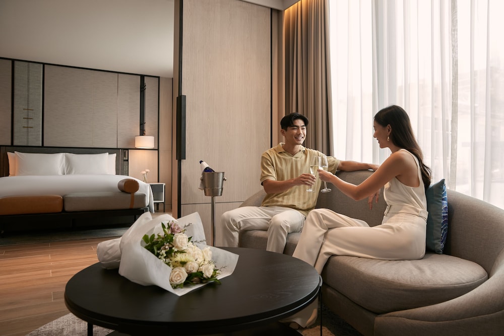 DusitD2 Samyan 42/68