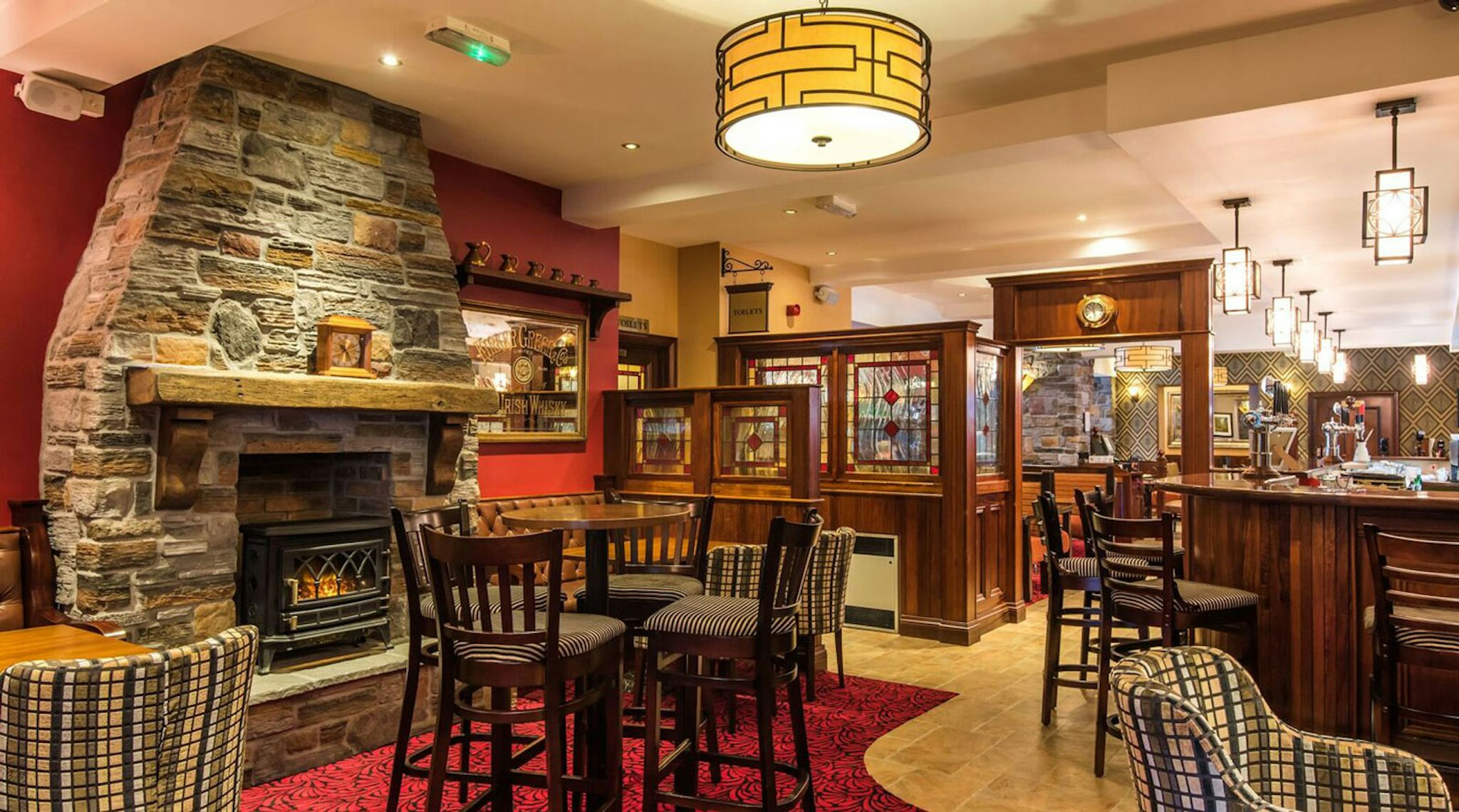Corr's Corner Hotel 33/42