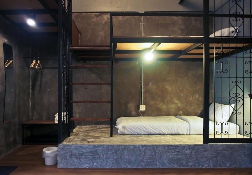 Silom Space Hostel 16/72