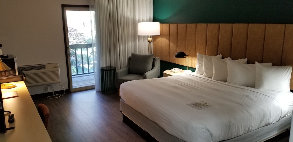 Best Western Portland West Beaverton 35/88