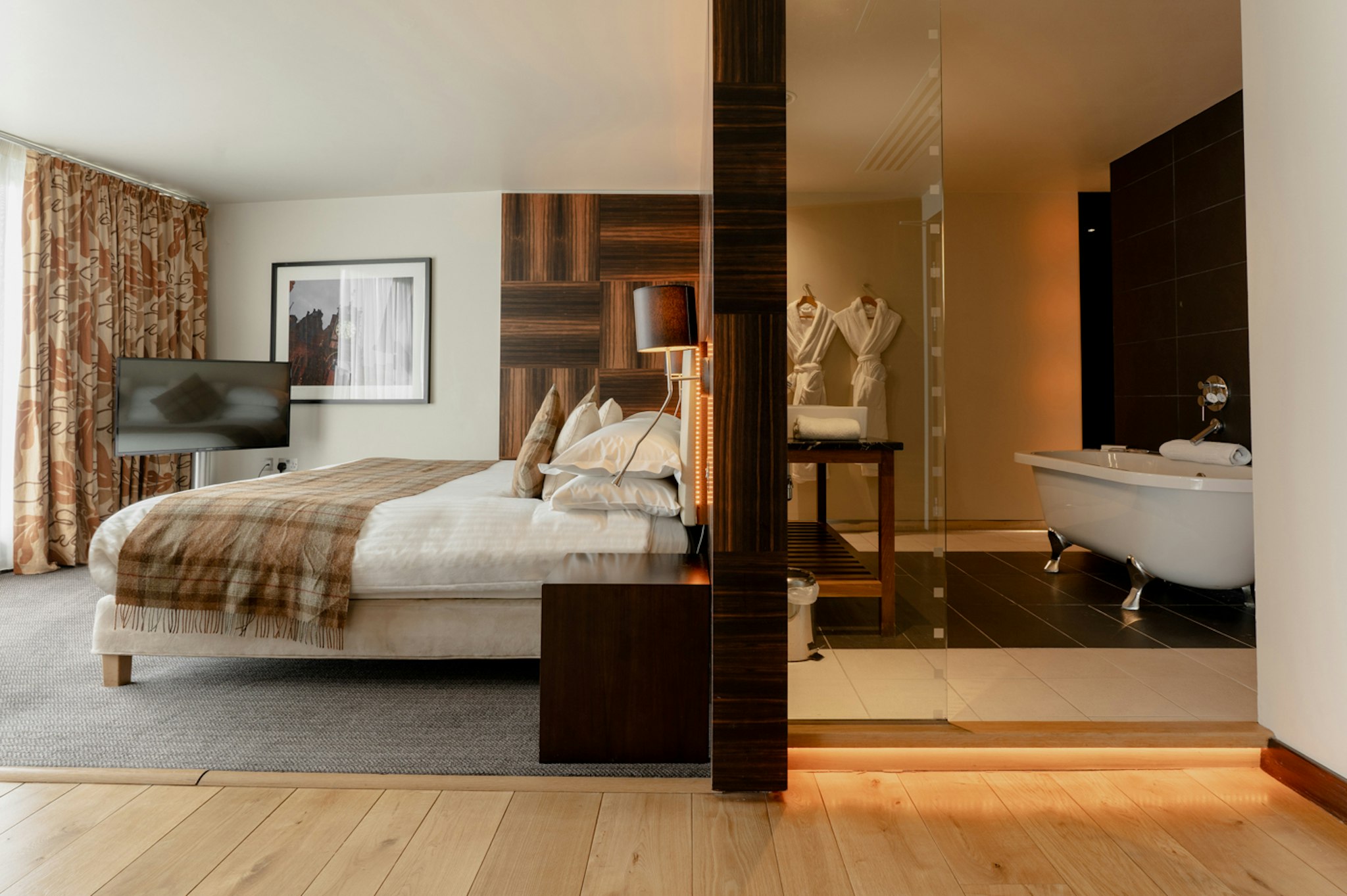 Abode Chester 10/47