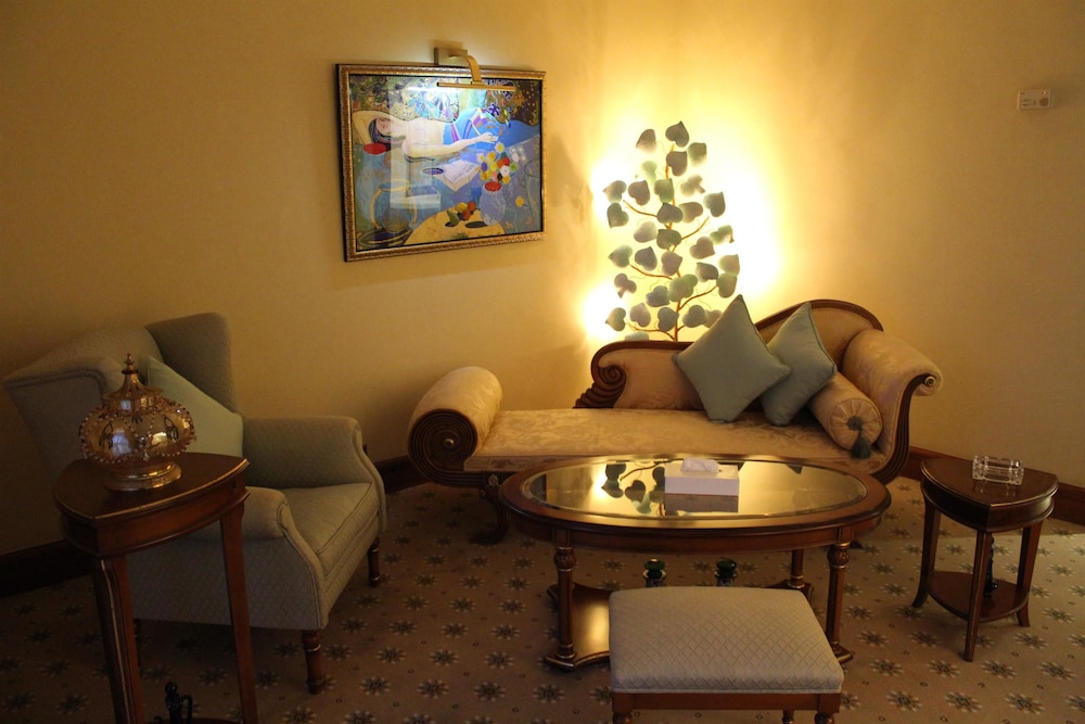 Golden Tulip Bahrain 49/78