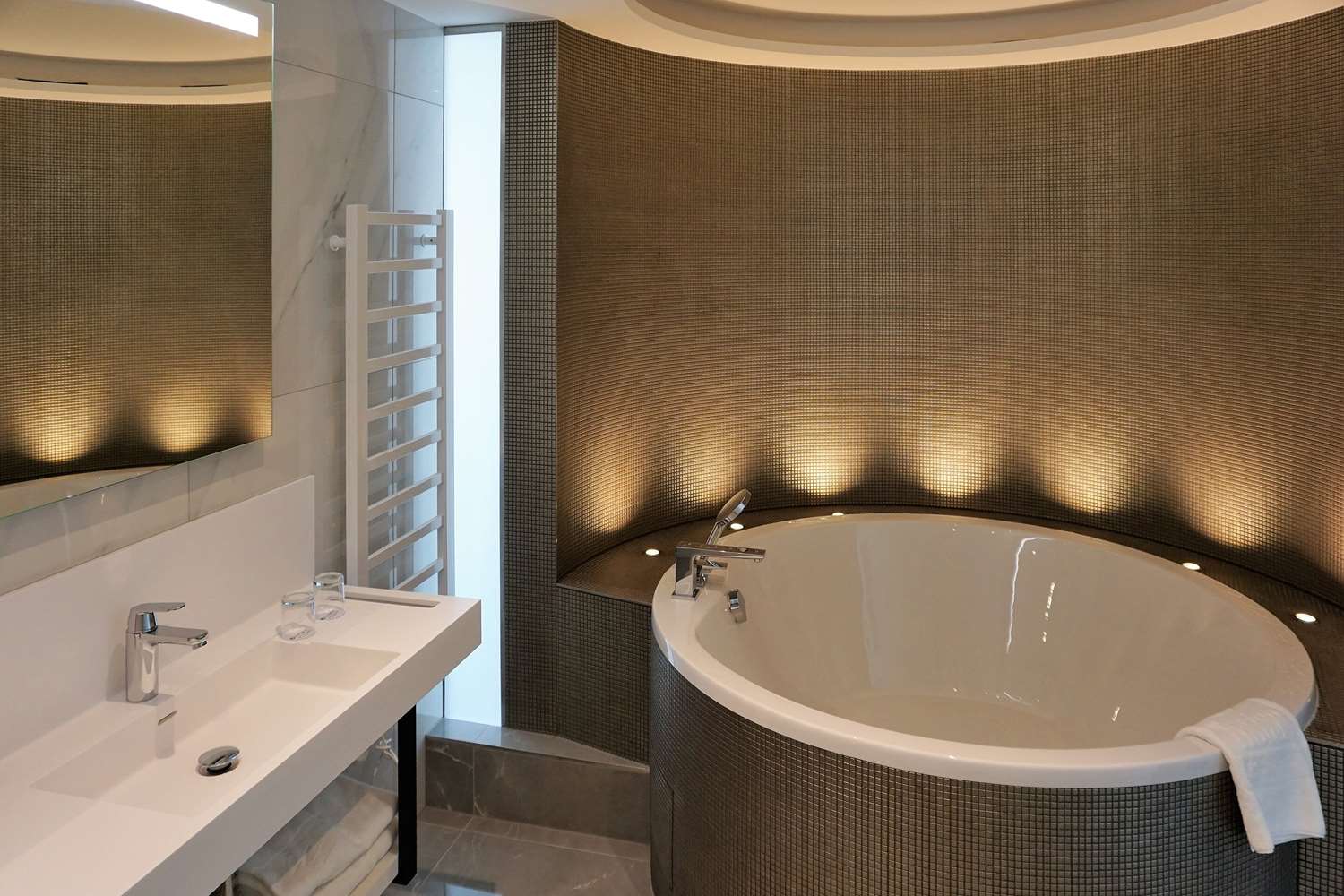 Clarion Congress Hotel Prague 45/46