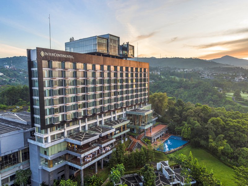 INTERCONTINENTAL BANDUNG DAGO PAKAR 4/50