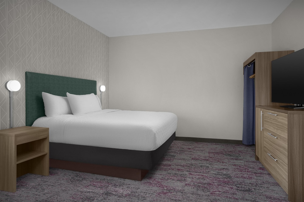 Home2 Suites by Hilton Chelmsford Lowell 13/36