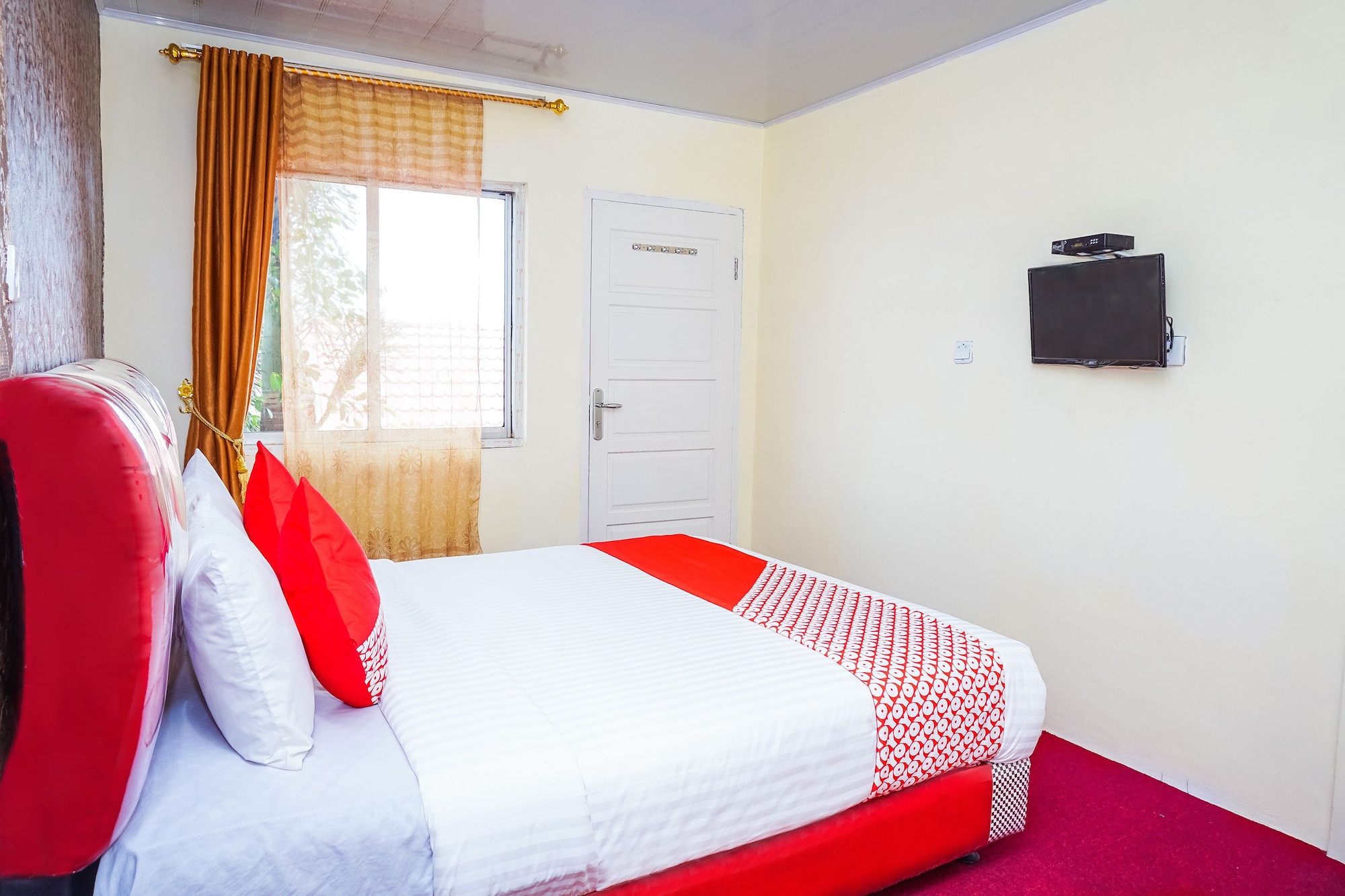 STANDARD, DOUBLE BED