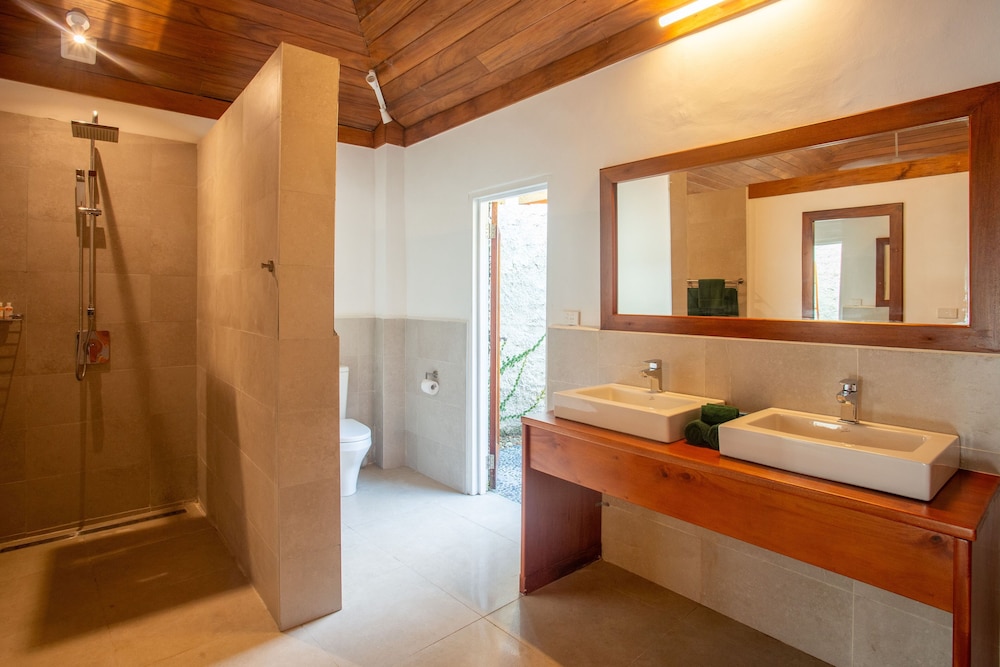 Waya Island Resort 56/57
