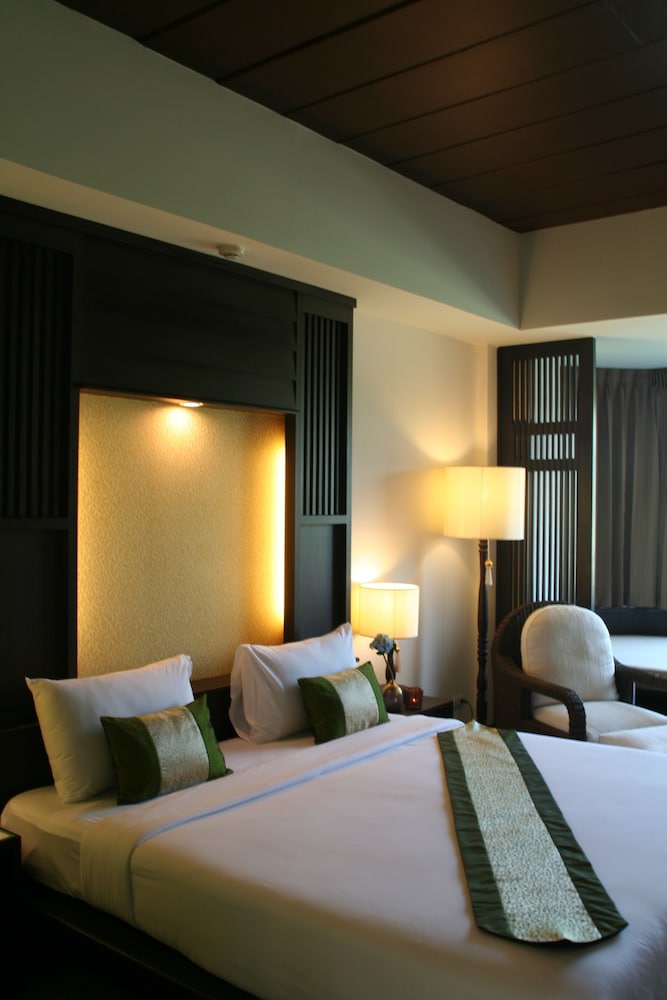 Mae Jo Golf Resort And Spa 16/50