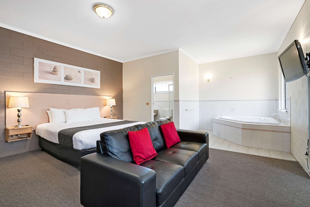 Spa, King Bed